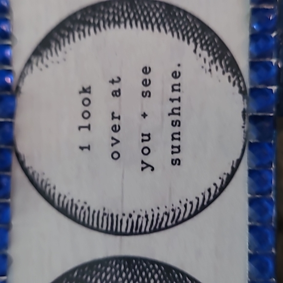 FINAL PRICE BUNDLE HALLMARK KEEPSAKE 2017, REALLY CUTE BOX WITH 2 ORNIMENTS - Picture 13 of 16